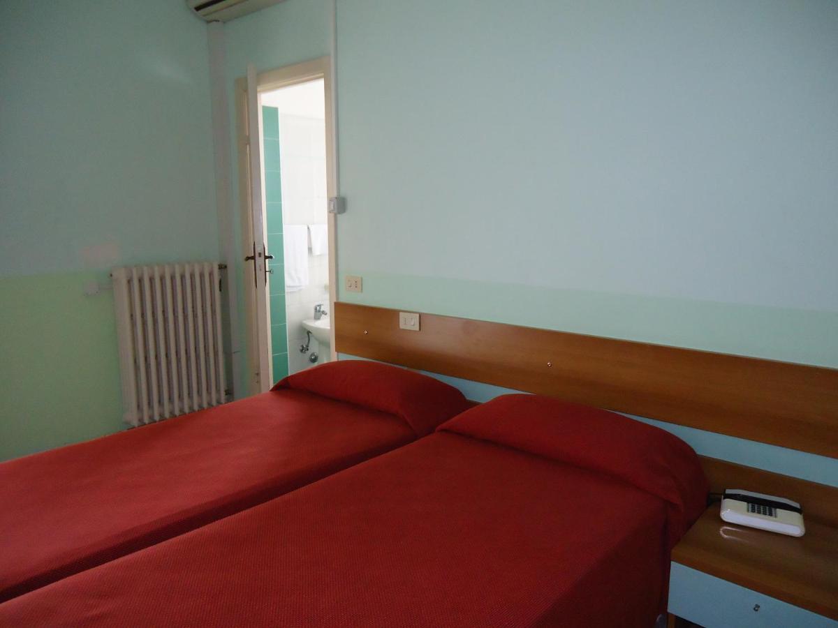Motel Boston Silvi Marina Zewnętrze zdjęcie
