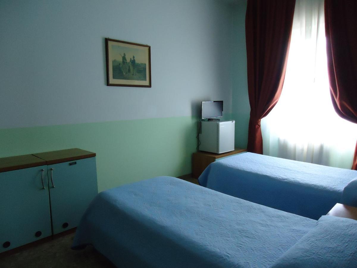 Motel Boston Silvi Marina Zewnętrze zdjęcie